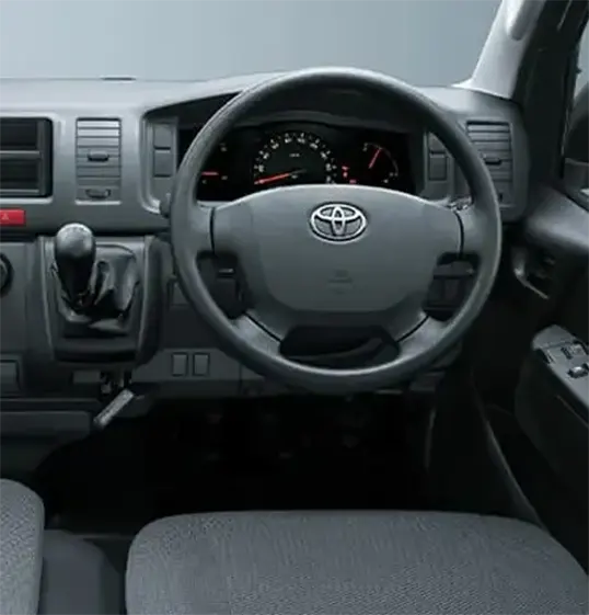 Toyota Hiace Commuter