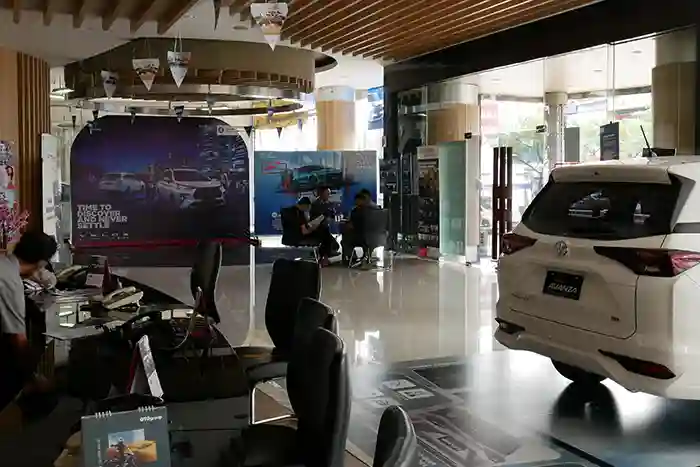 Showroom View Indoor